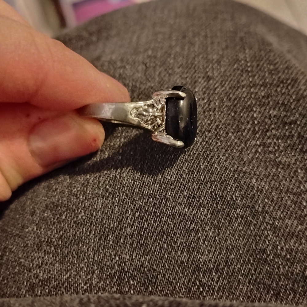 Stone Ring - Picture 4 of 7